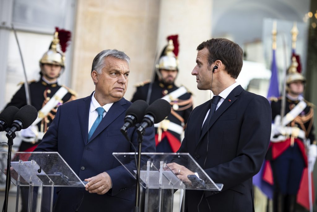 Emmanuel Macron hétfőn Budapestre látogat