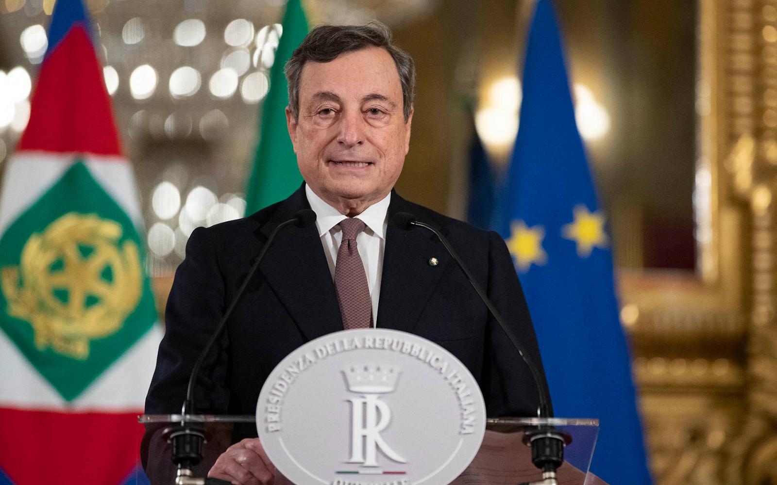 Áll a bál Olaszországban: olyan láncreakció indulhat el, amelybe az egész politikai élet beleremeghet