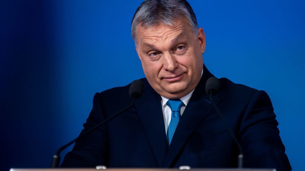 Orbán Viktor napi 30 ezer forintos éjszakai pótlékot ad a katonáknak