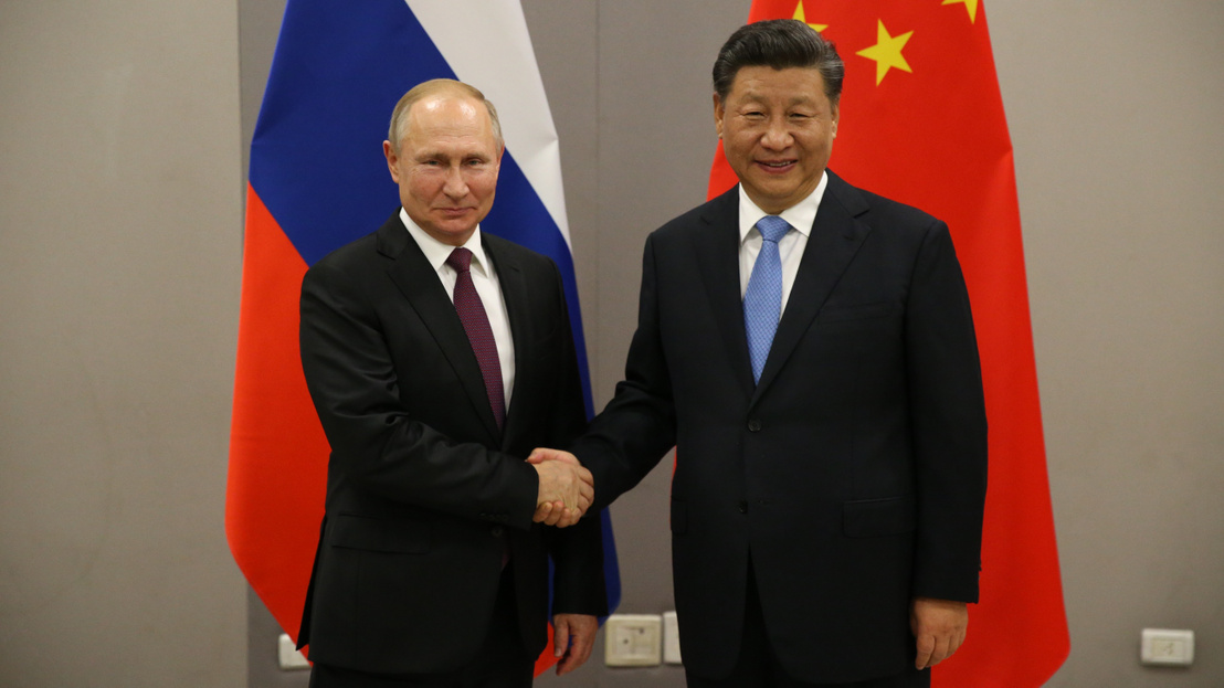 Moszkva és Peking új világrendet jelent be, vállvetve helyezkednek szembe a Nyugattal