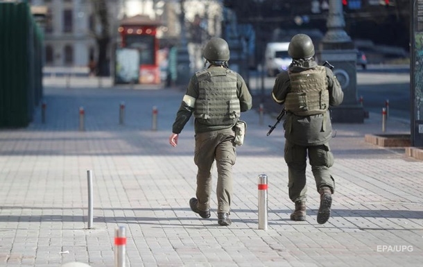 35 órás kijárási tilalmat rendeltek el Kijevben