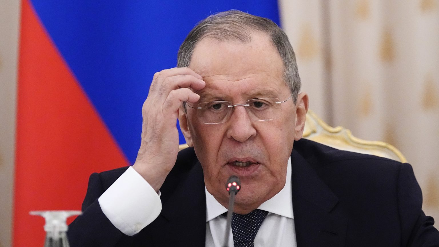 Lavrov: A NATO lényegében háborúban áll Oroszországgal