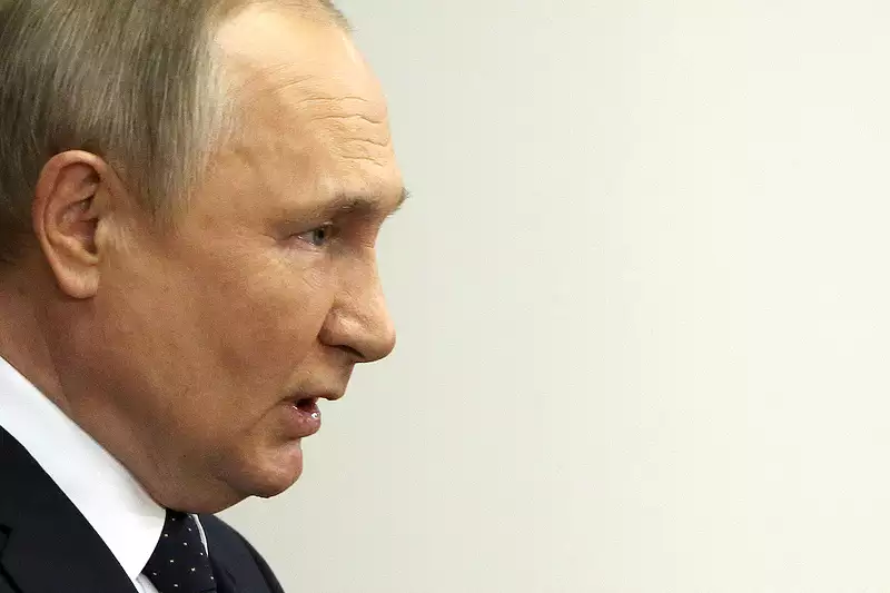 Orosz külügyminiszter: Putyin nem beteg