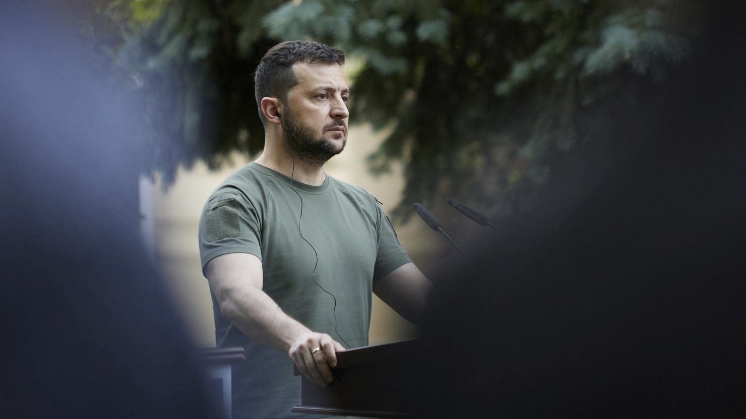 Zelenszkij Orbánon kívül más politikai vezetőket is felhívott kedden