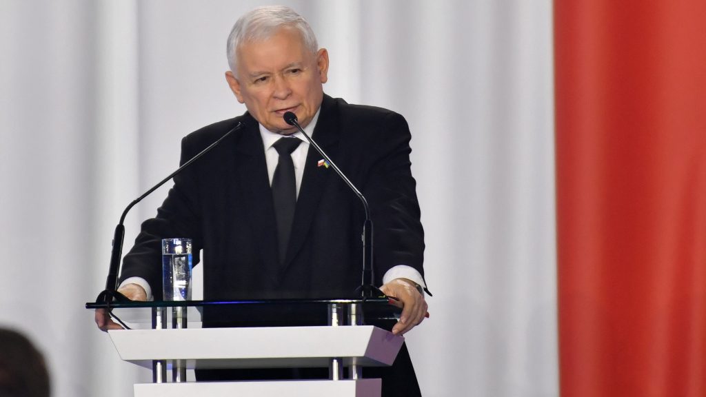 Kaczynski lemondott a lengyel kormányfőhelyettesi posztról