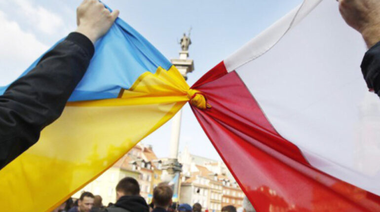 Megszűnik az ukrajnai menekültek támogatása Lengyelországban