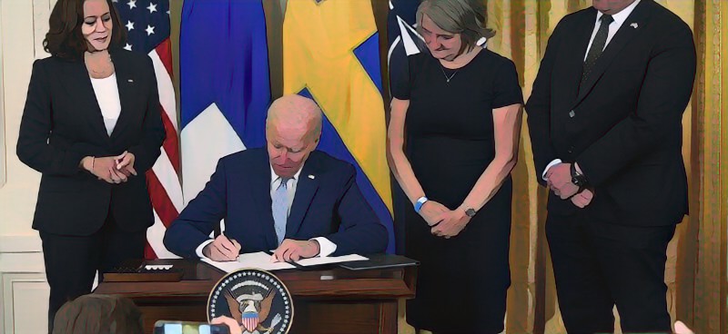 Joe Biden aláírta: az Egyesült Államok is hozzájárul Svédország és Finnorszag NATO-csatlakozásához