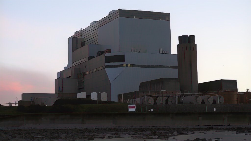 Bezárják a Hinkley Point B atomerőművet Nagy-Britanniában