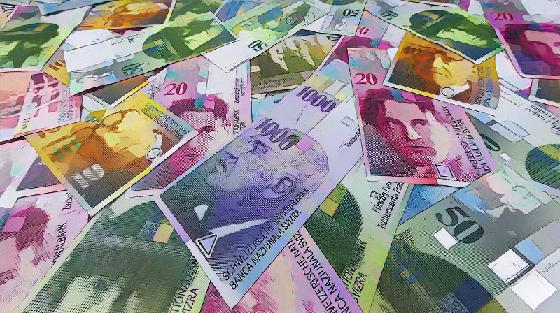Lesz új svájci pénz, de már nem úgy nézik, mint az uniós pénzeket