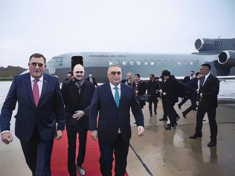 A türk csúcstalálkozó még soha nem volt annyira hipnotikus, mint Orbán videóján
