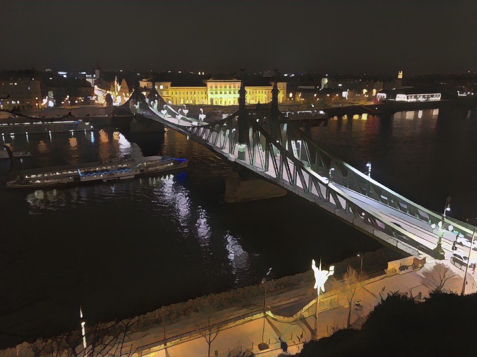 Ukrajnáért aludt ki egy órára a budapesti Szabadság híd díszkivilágítása