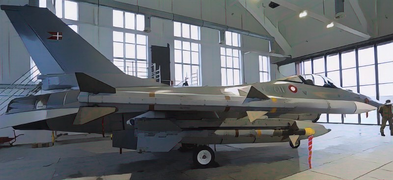 Dánia kész vadászgépeket szállítani Ukrajnának