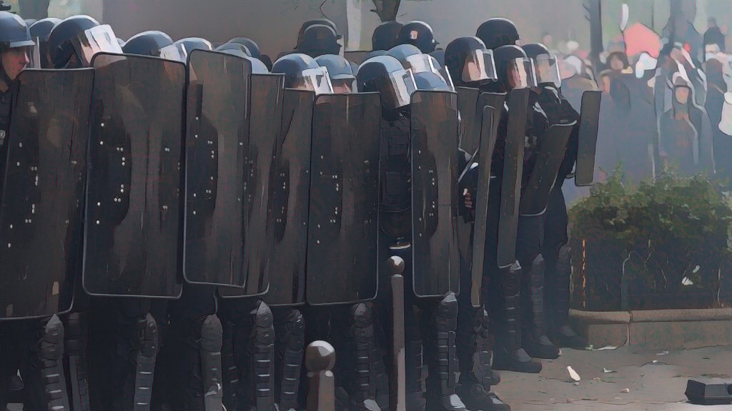 175 rendőr sérült meg a keddi zavargásokban Franciaországban