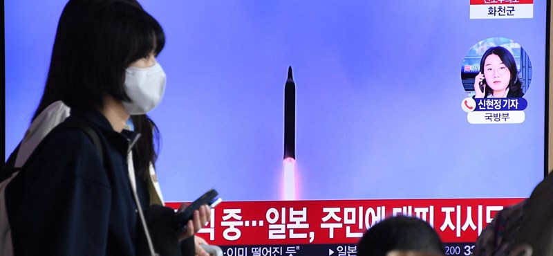 Észak-Korea kilőtt egy rakétát, Japánban fedezékbe küldték az embereket miatta