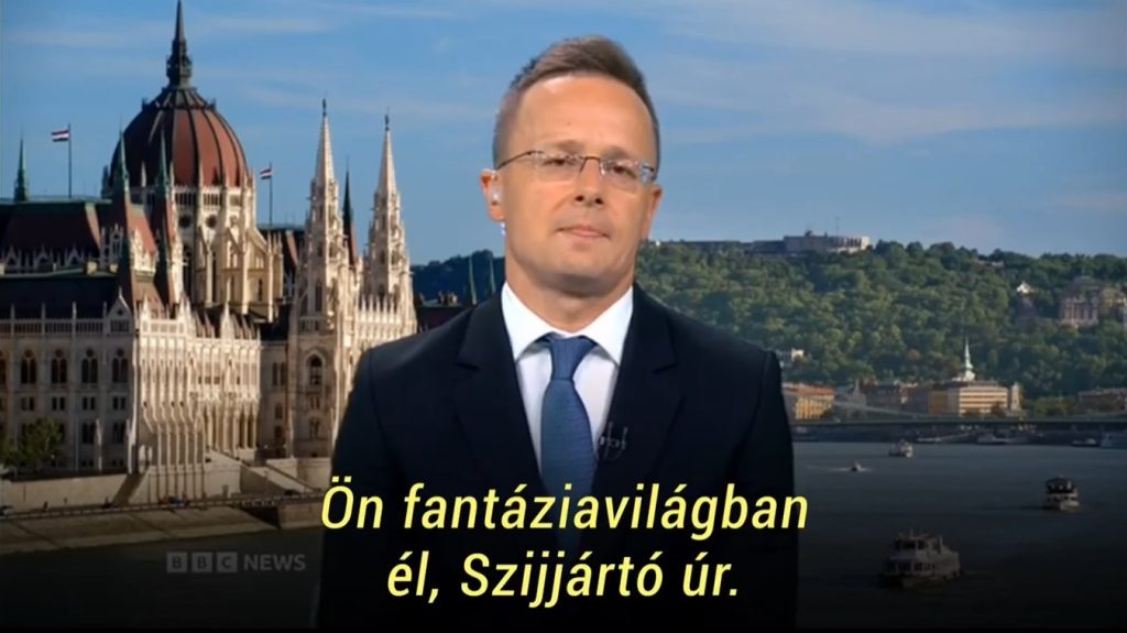 „Ön fantáziavilágban él, Szijjártó úr” – feszült hangulatú interjút adott a BBC riporterének a külügyminiszter