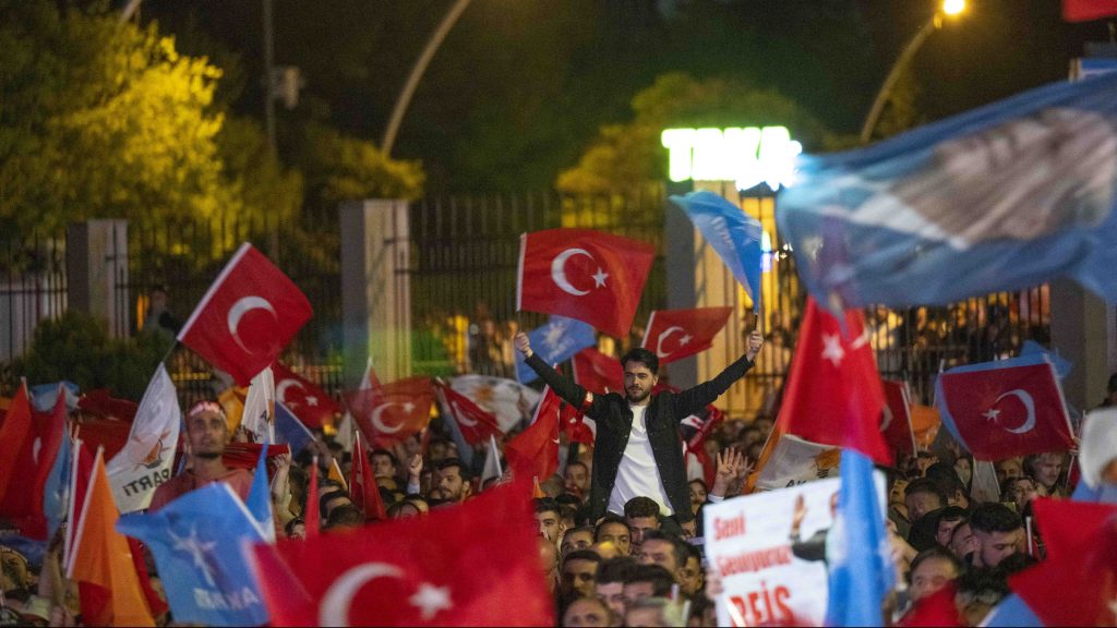 Hivatalos: második fordulón dől el a török elnökválasztás