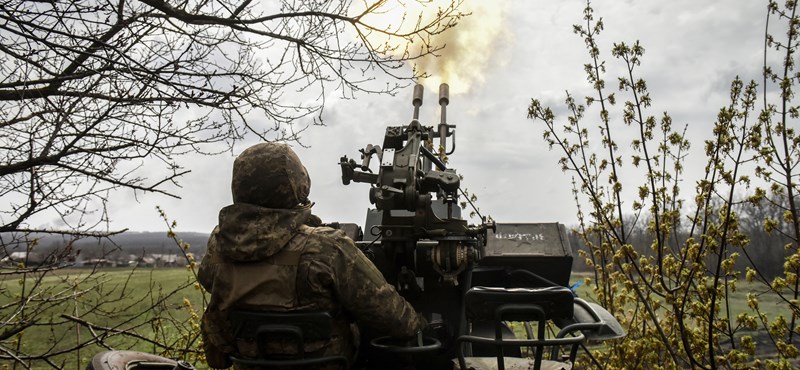 Érkeznek a csúcsfegyverek Ukrajnába, fordul a helyzet Bahmutban – küszöbön a nagy ellentámadás?