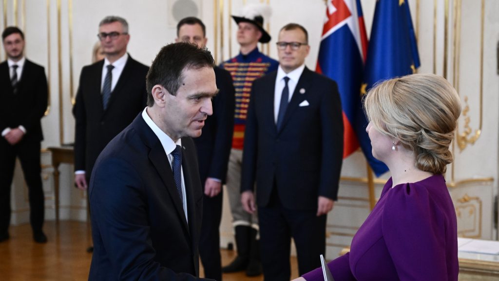 Mától magyar miniszterelnöke van Szlovákiának