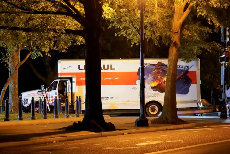 Teherautóval támadták meg a Fehér Házat: itt az esetről készült videó