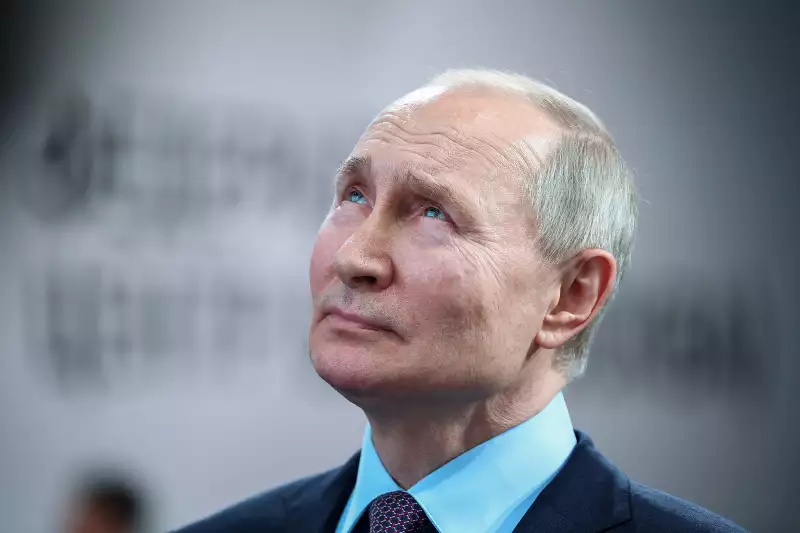 Feloldotta a tilalmat Putyin, tajtékzik az elnök