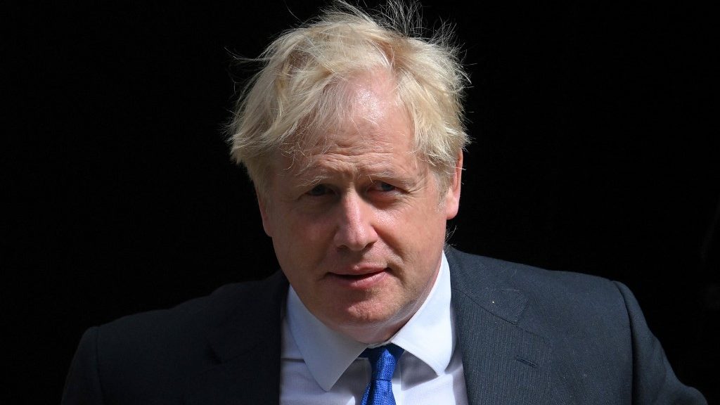 Boris Johnson szándékosan félrevezette a parlamentet a partibotrányban