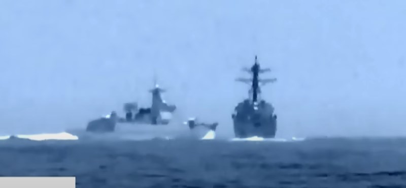 Egy kínai hadihajó csaknem nekiment egy amerikai rombolónak a Tajvani-szorosban – videó