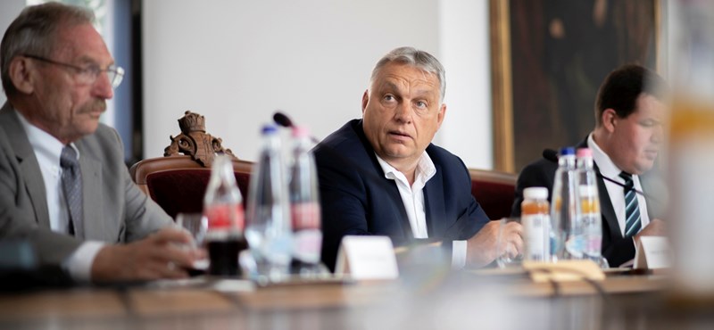 Orbán Viktor összehívta a védelmi tanácsot