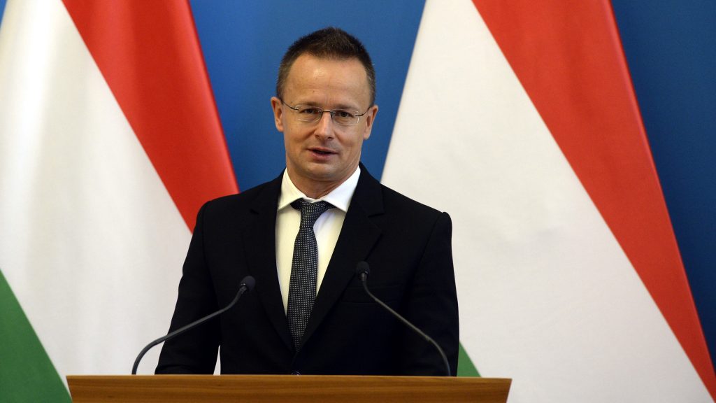 Szijjártó: Aláírták a szerződést a Magyarország és Szerbia közötti új kőolajvezeték megépítéséről