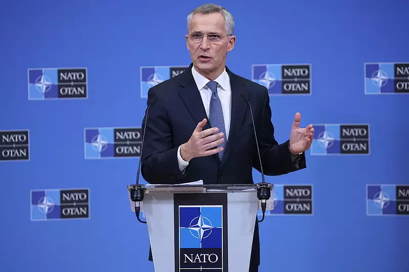 Mégis Jens Stoltenberg maradhat a NATO főtitkára