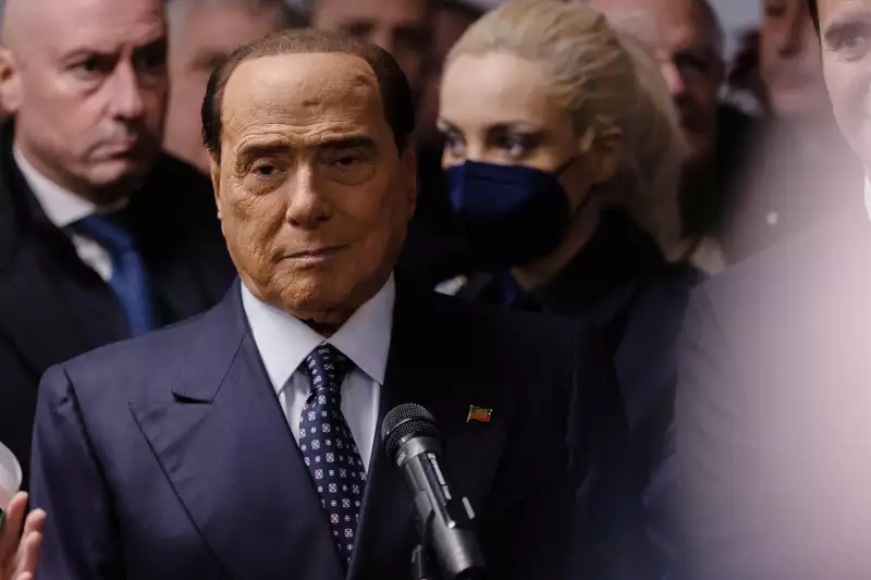 Elhunyt Silvio Berlusconi egykori olasz miniszterelnök