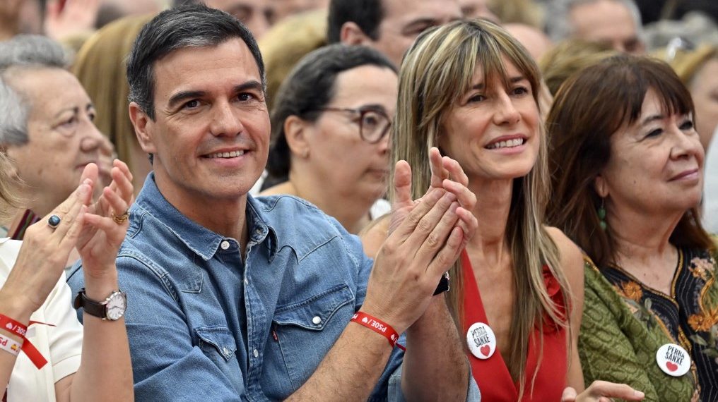 Fontos parlamenti választás lesz ma Spanyolországban