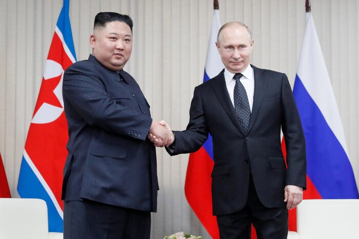 Putyin meleg és baráti levelet küldött Kim Dzsong Unnak