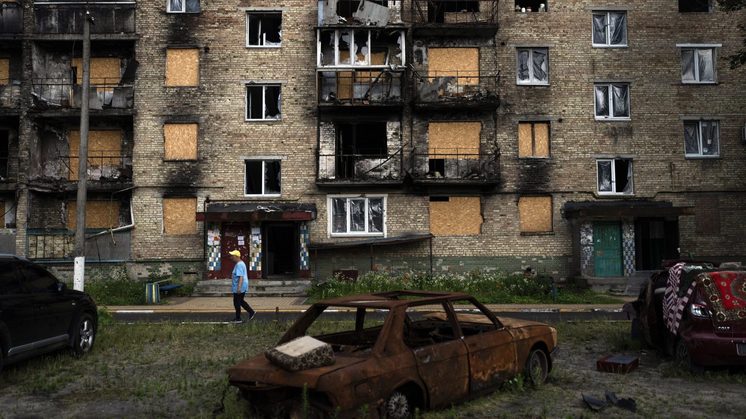 Oroszország zsinórban második éjszaka mért dróncsapást Kijevre