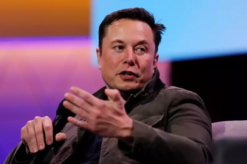 Nagyot bukott a Tesla-vezér: Elon Musk sírhat a vagyona után