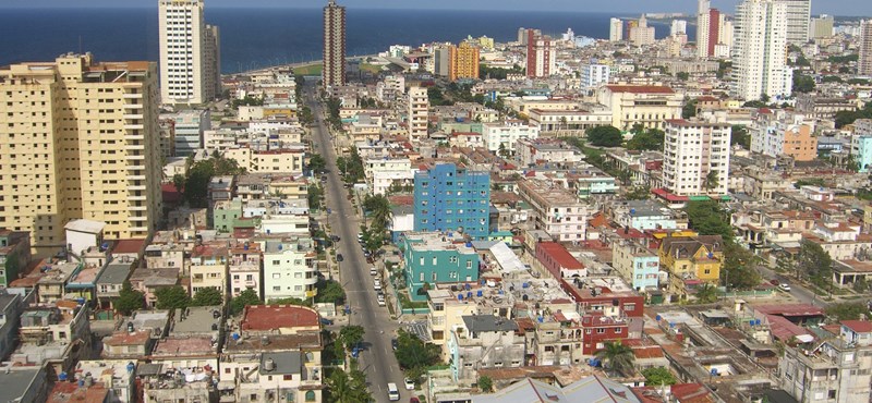Kuba emberkereskedelemnek tekinti az oroszok zsoldostoborzását a szigeten