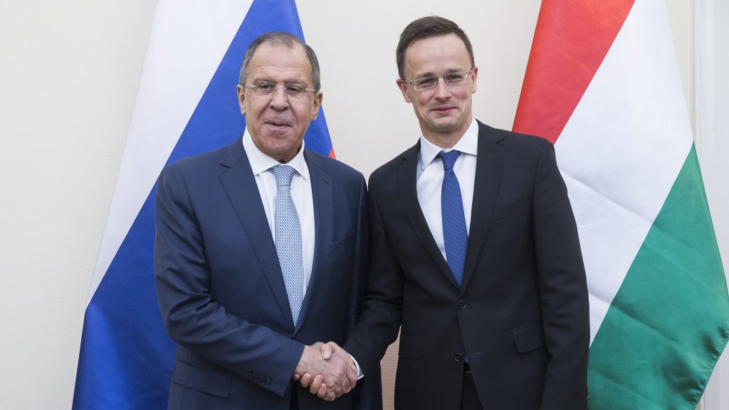 Szijjártó Péter találkozik az orosz külügyminiszterrel New Yorkban