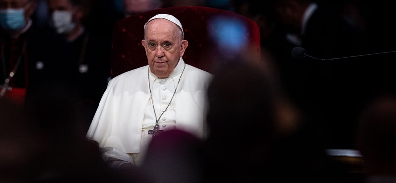 Áldását adhatja a katolikus egyház az azonos nemű párokra – legalábbis Ferenc pápa erre utalt