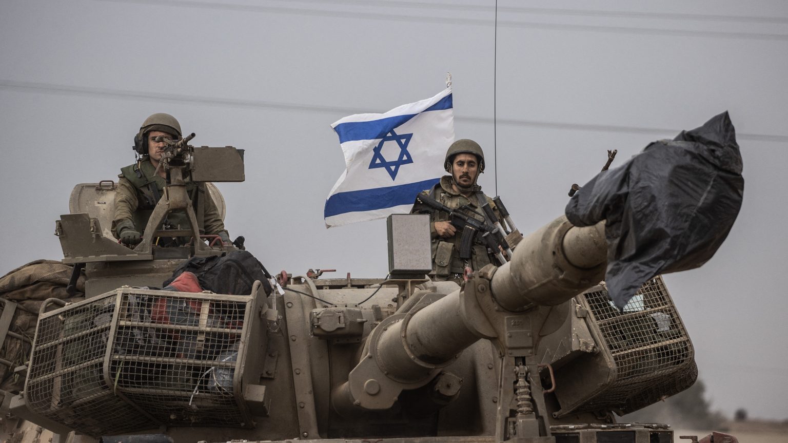 360 ezer tartalékost mozgósít az izraeli hadsereg