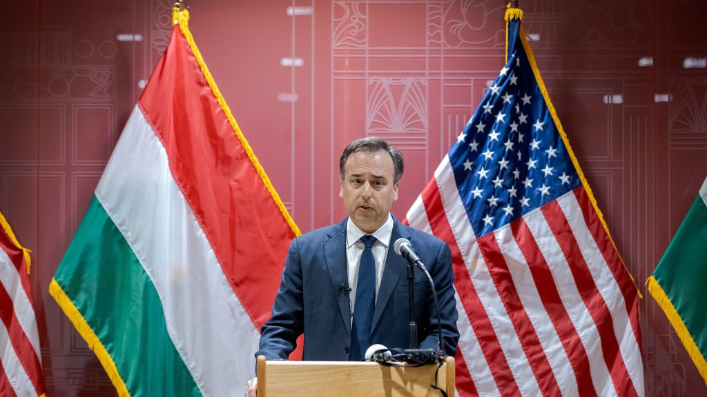 A Orbán-Putyin találkozó miatt tanácskoztak a NATO-tagok nagykövetei és a svéd nagykövet Budapesten