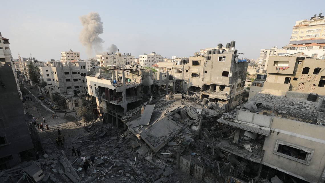 Már több mint 8000 ezer halálos áldozata van az izraeli támadásnak