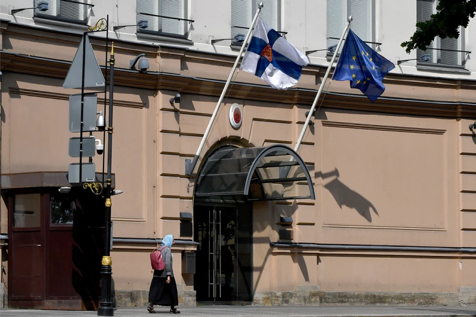 Finnországot fenyegette egy orosz diplomata