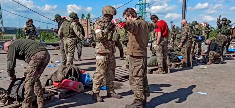 Moszkva az ukrán hadifoglyokat is felhasználja a kijevi kormányzat ellen