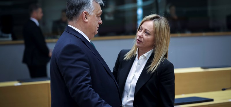 Bloomberg: Ukrajnával kapcsolatos feltételeket szabott Meloni Orbánnak