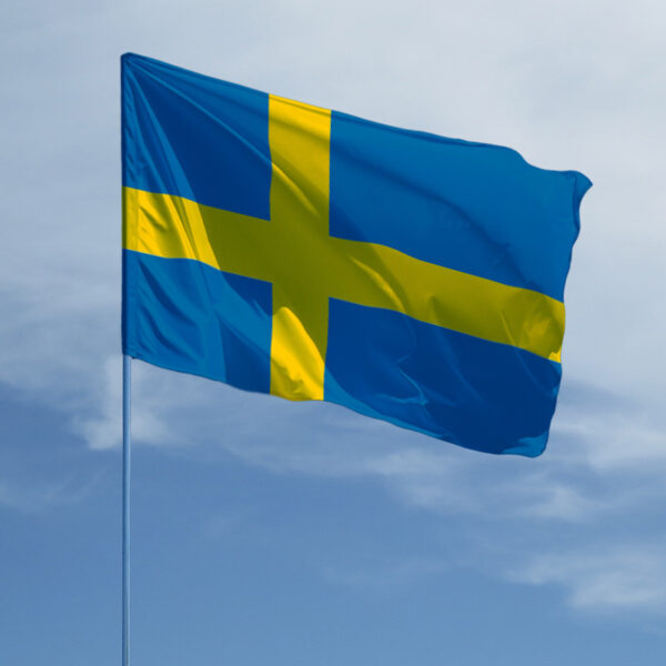 Felhúzták a svéd lobogót a NATO-székházban
