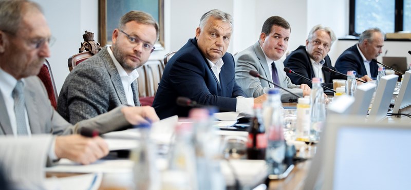 Tavaly 28 olyan döntést hoztak Orbánék, amiről még akár 90 évig nem tudhatunk meg semmit