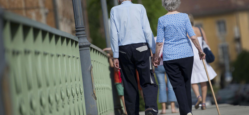 A leggazdagabb magyar nyugdíjasok között kétszer annyi a férfi, mint a nő